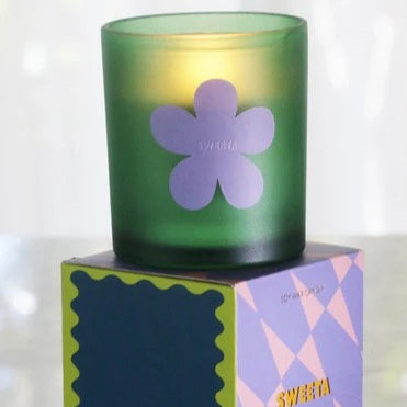 Sweeta Strawberries & Cream Candle 220g