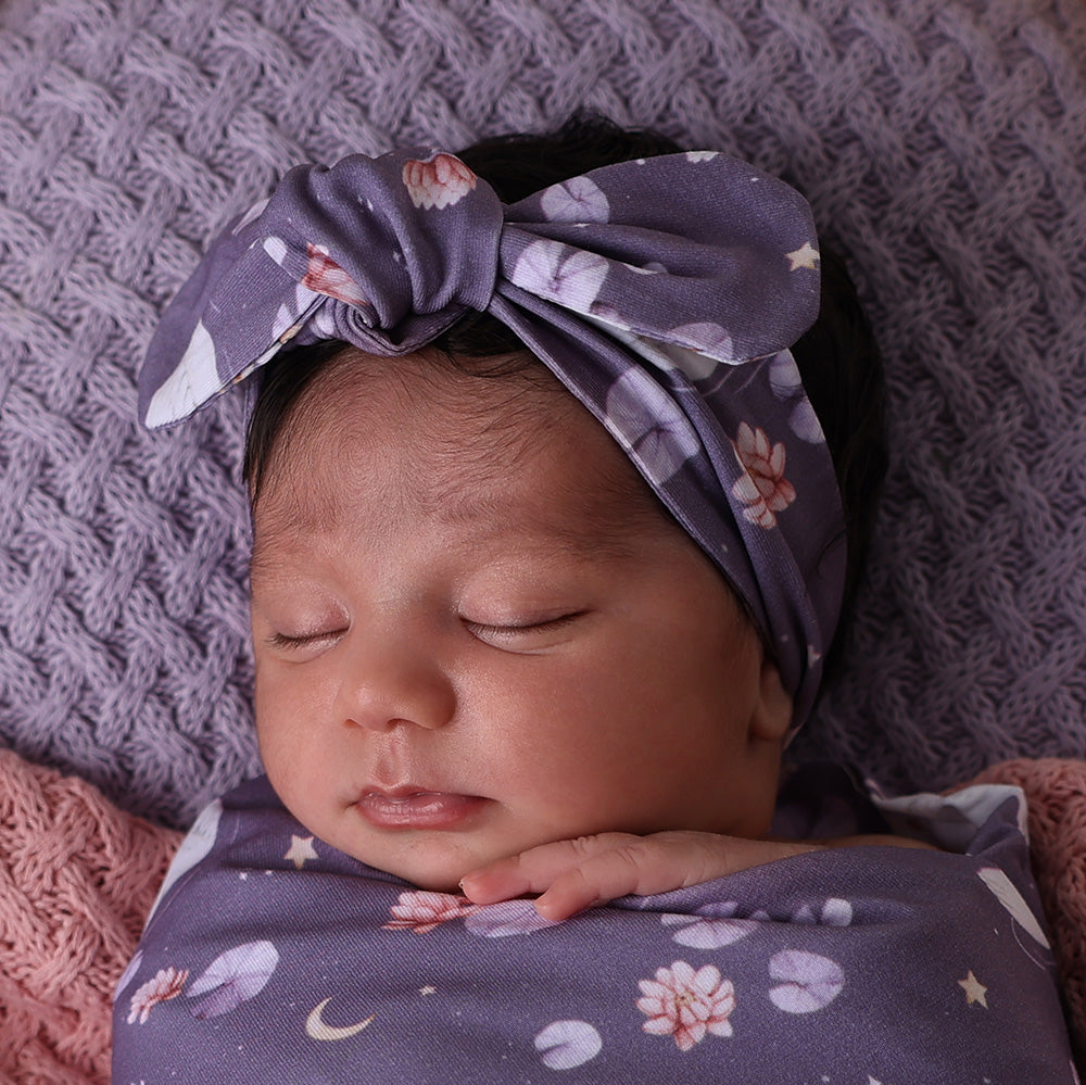 Midnight Swan Topknot