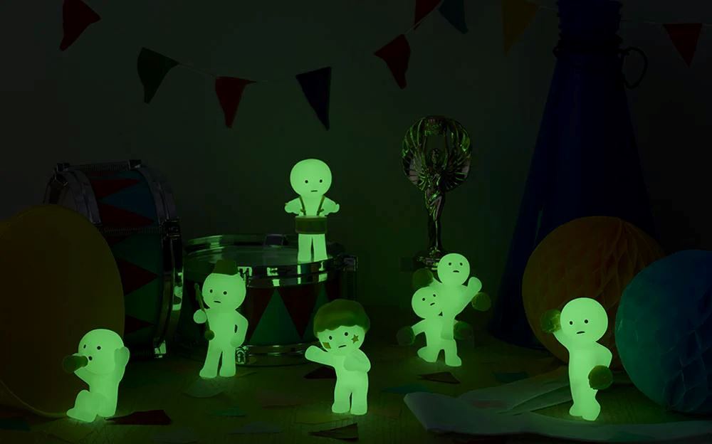 Smiski Mini Figure - We Can Do It