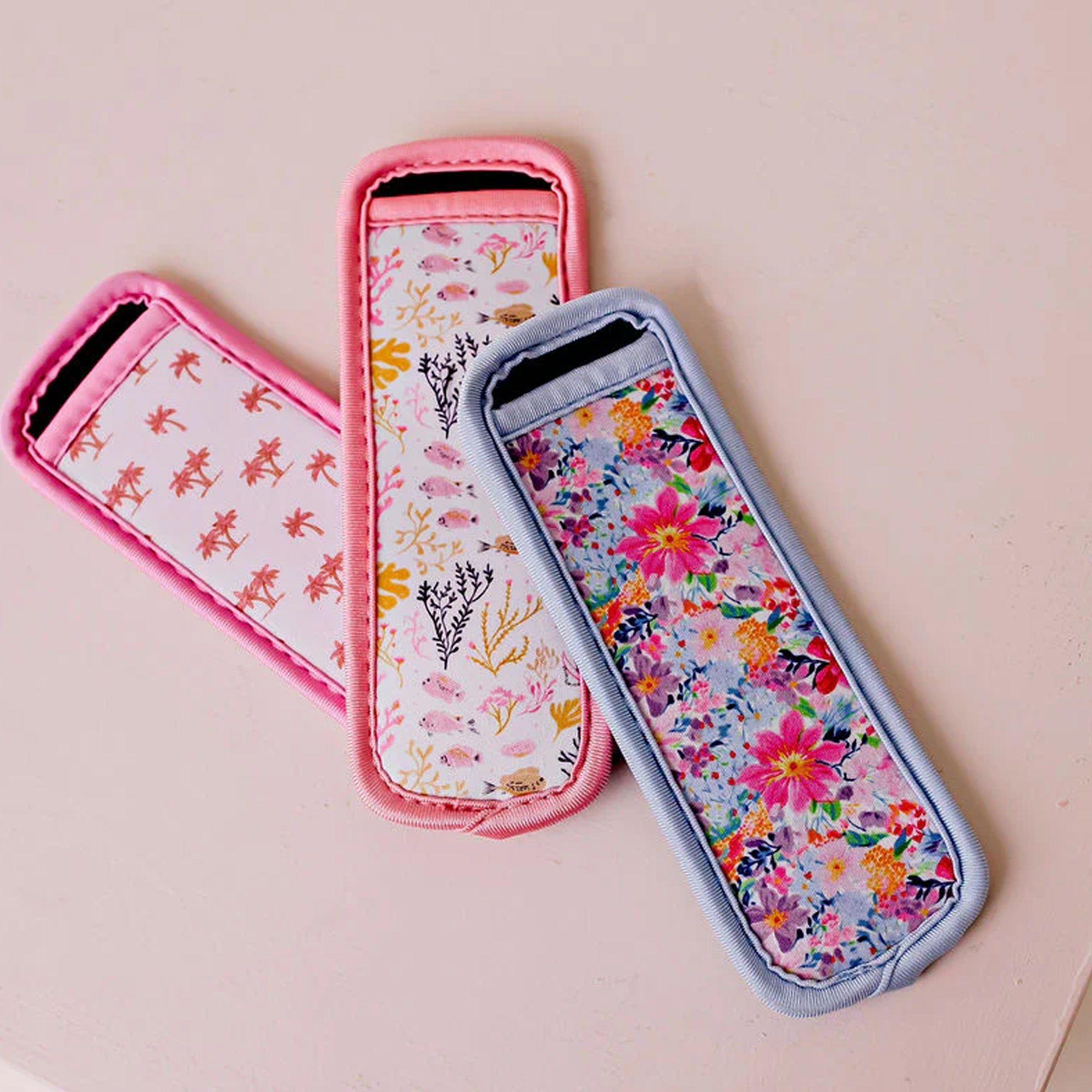 Zooper Dooper Holder (Pink Palms)