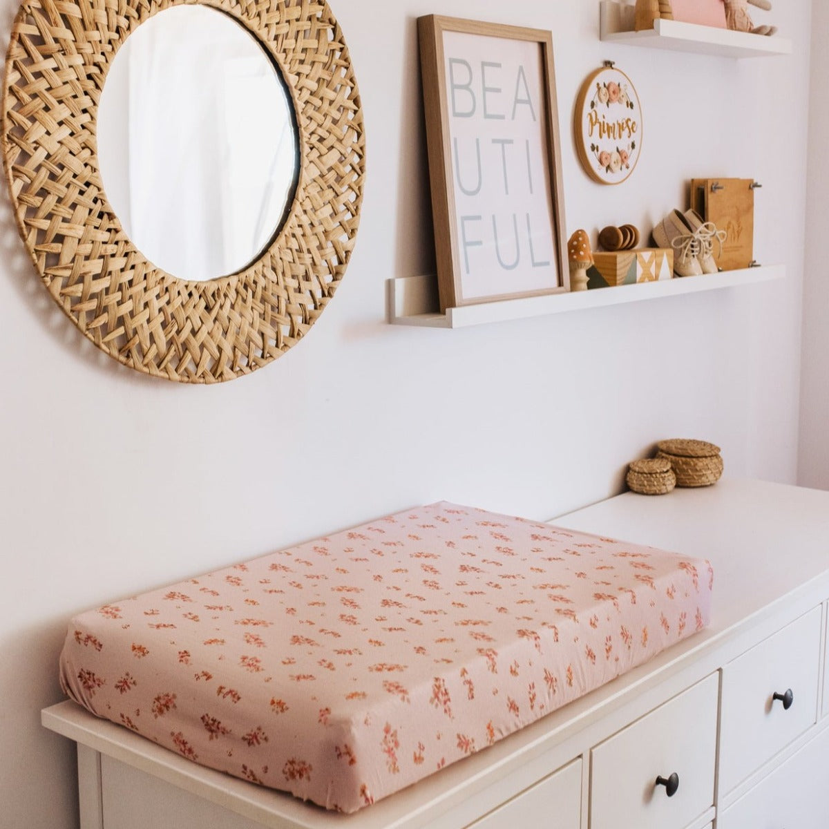 Esther Bassinet Sheet/Change Pad Cover