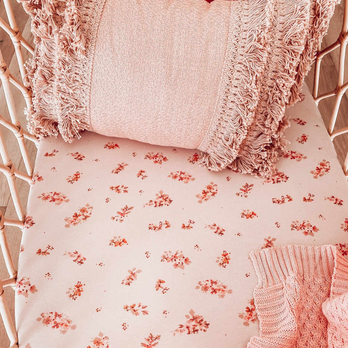 Esther Bassinet Sheet/Change Pad Cover