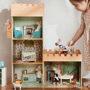 Mouse Castle with Kitchen