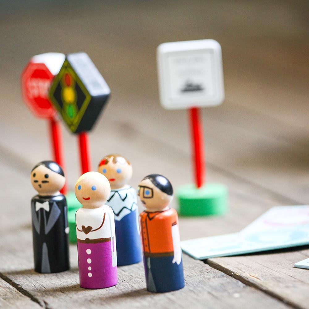 Wooden Iconic Small Parts Kit