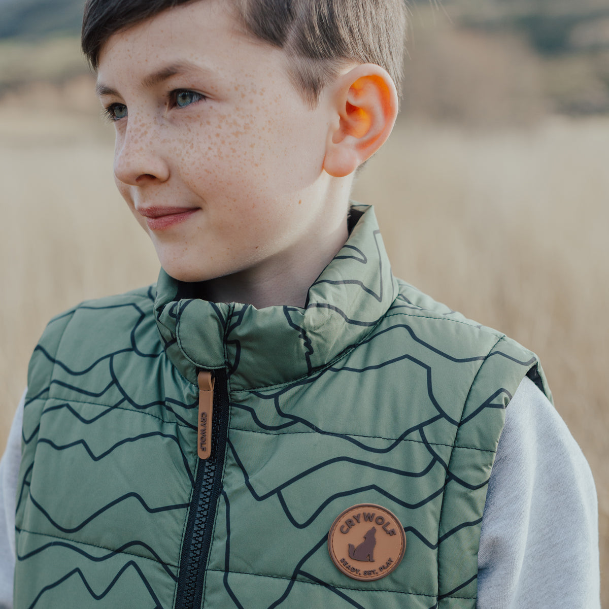 Reversible Vest (Khaki Alps)
