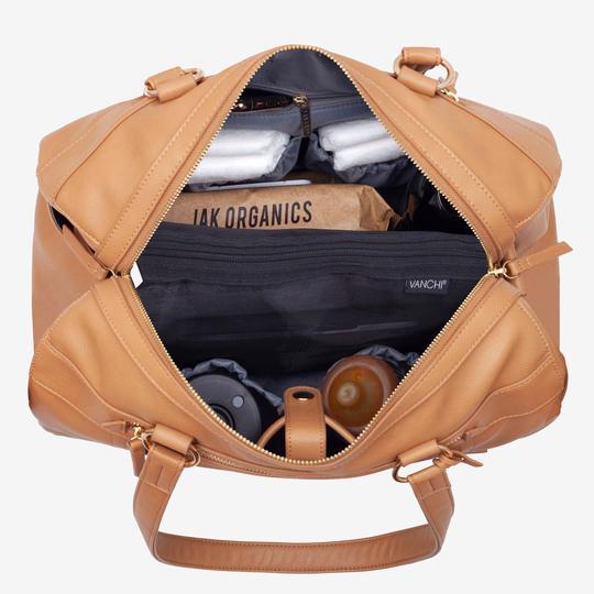 Steffi Carryall (Camel)