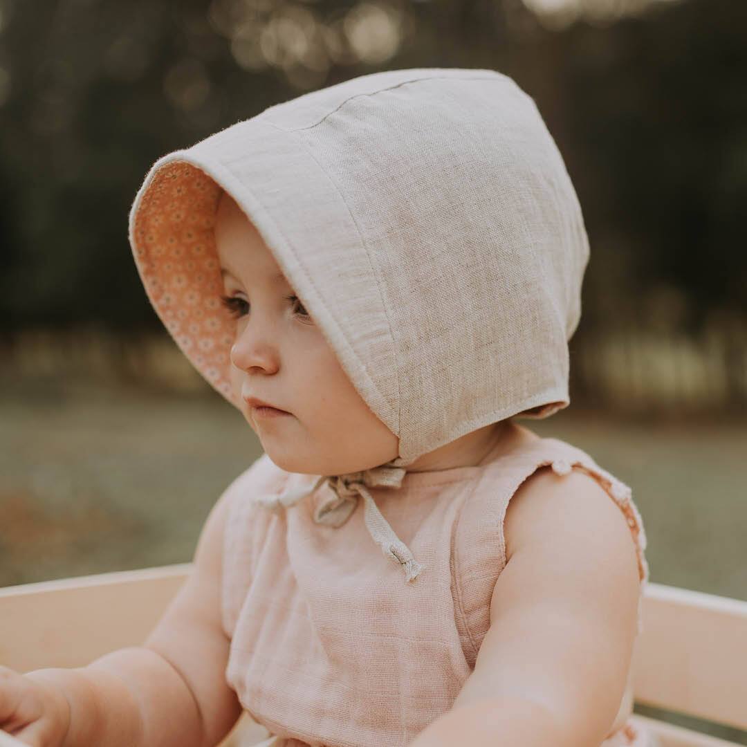 Reversible Sun Bonnet (Polly/Flax)