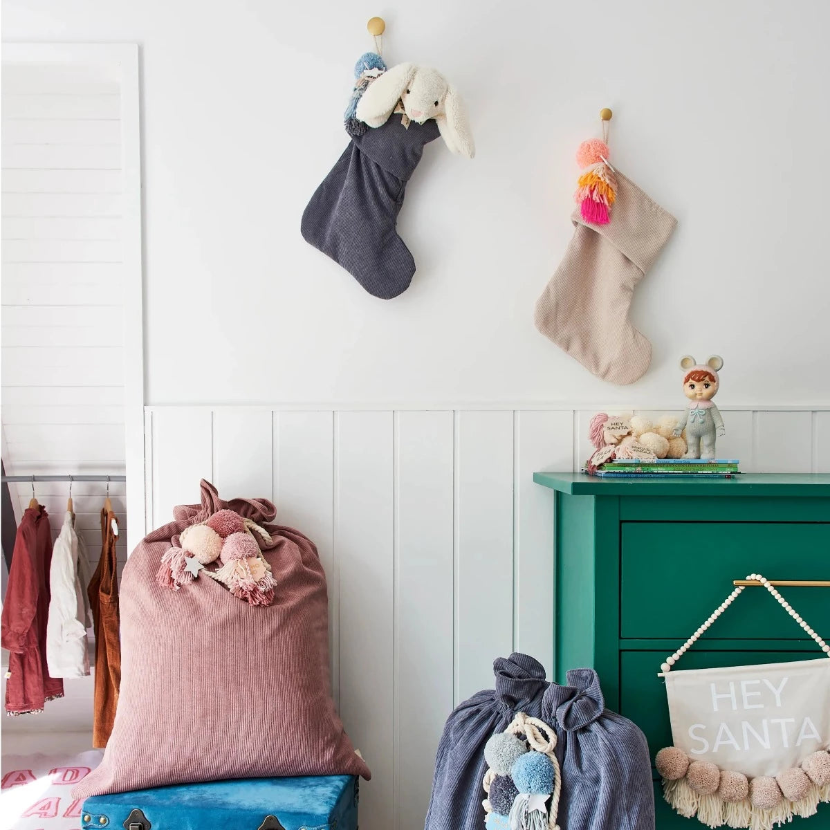 Corduroy Stocking (Vanilla/Brights)