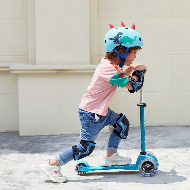 Mini Micro Deluxe LED Scooter (Apricot)