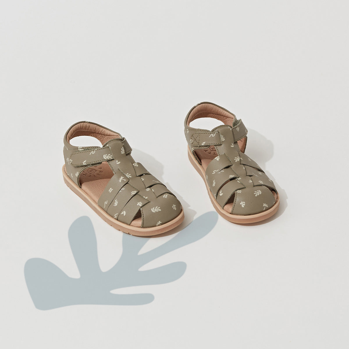 Rocco Sandals (Reef)