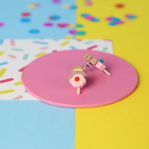 Bubble O Bill Stud Earrings