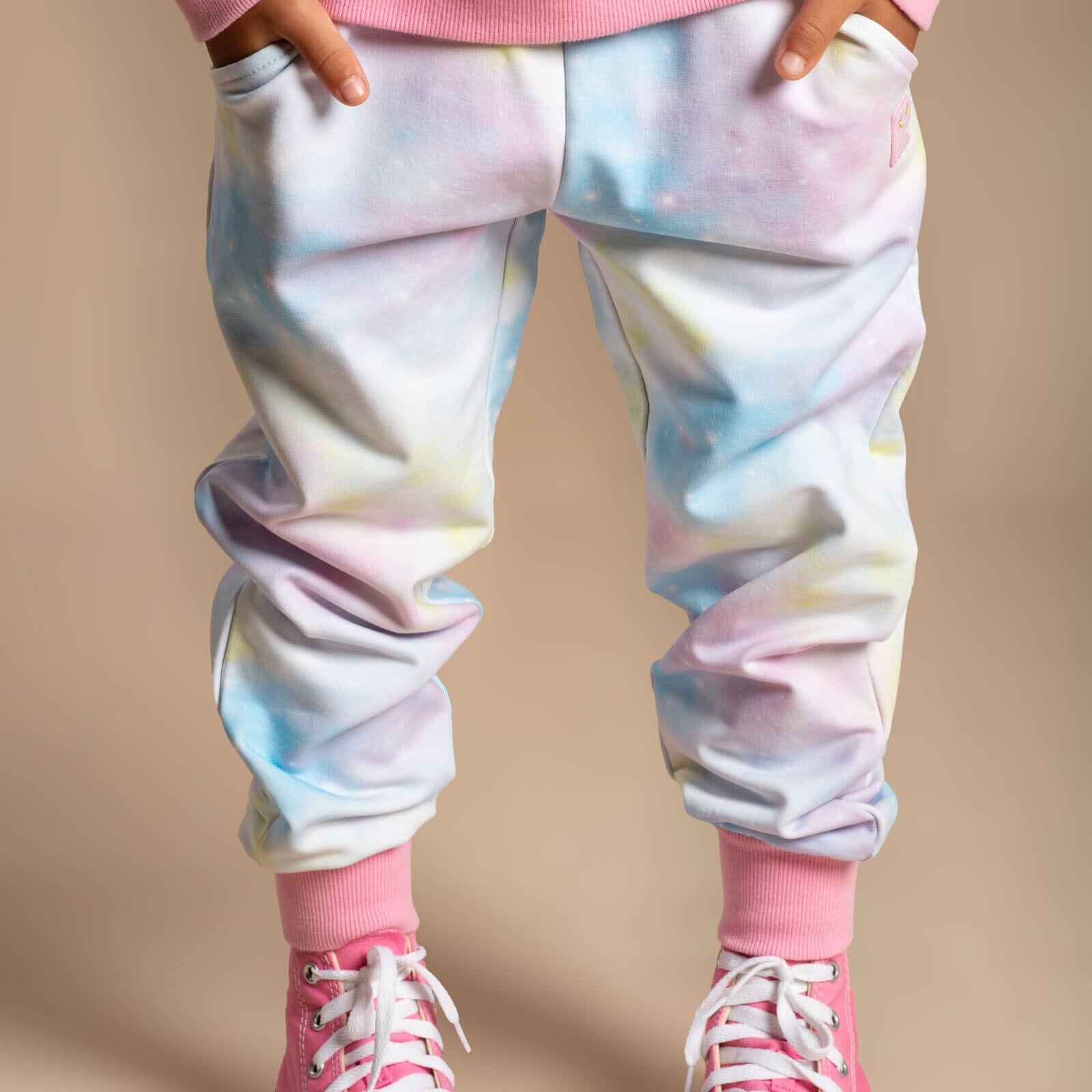GALAXY TRACK PANTS