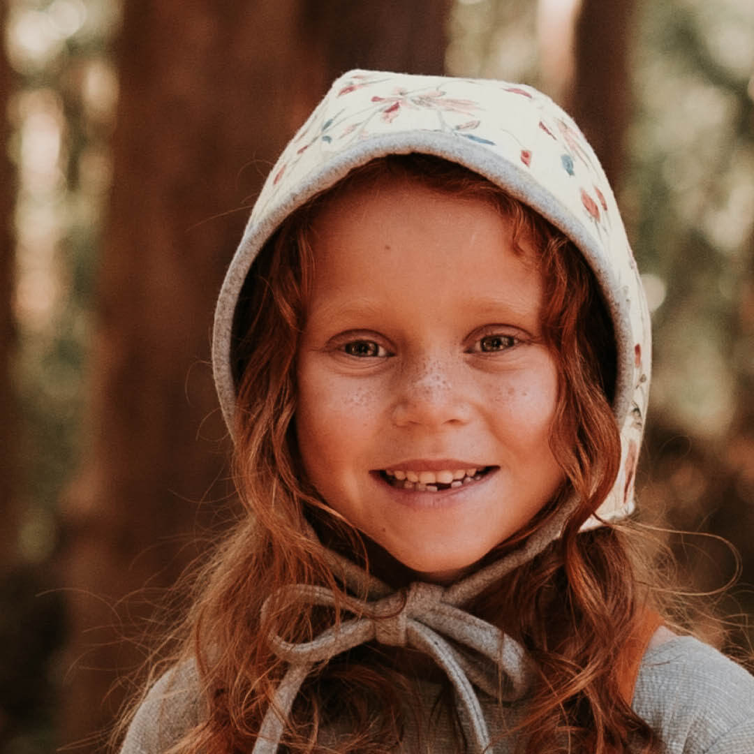 Reversible Sun Bonnet (Gloria-Moss)