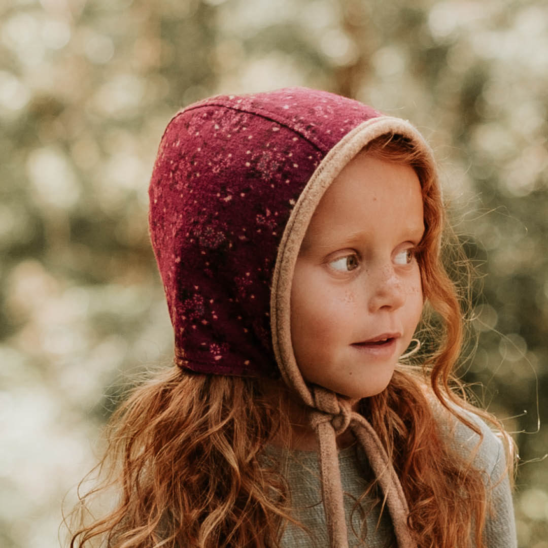 Reversible Sun Bonnet (Melody-Navy)