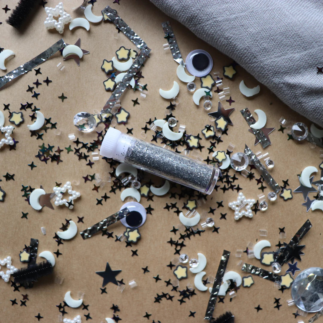 DIY Sensory Calm Down Bottle Refill (Glow In The Dark)