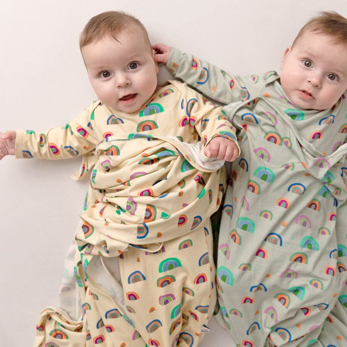 Rainbow Swaddle Wrap (Oatmeal)