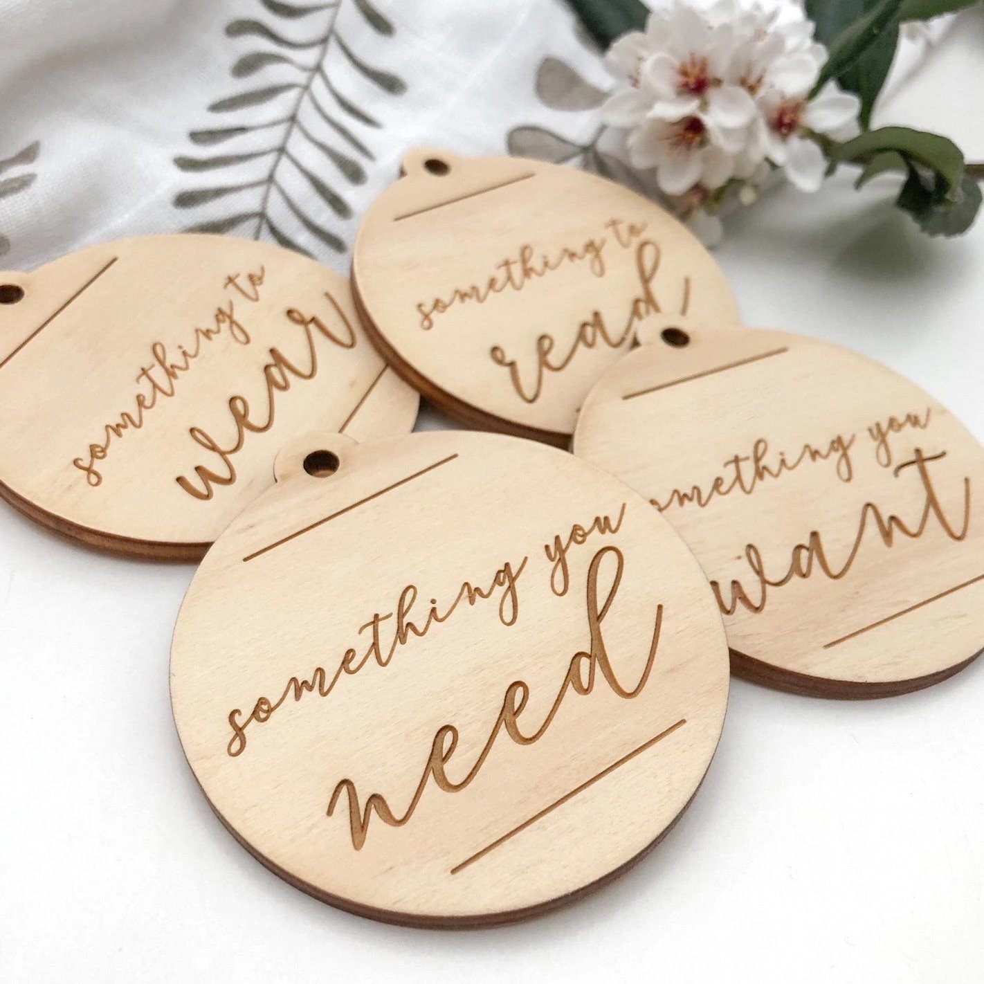 Simplicity Gift Tags (Script)