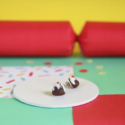 Plum Pud Stud Earrings