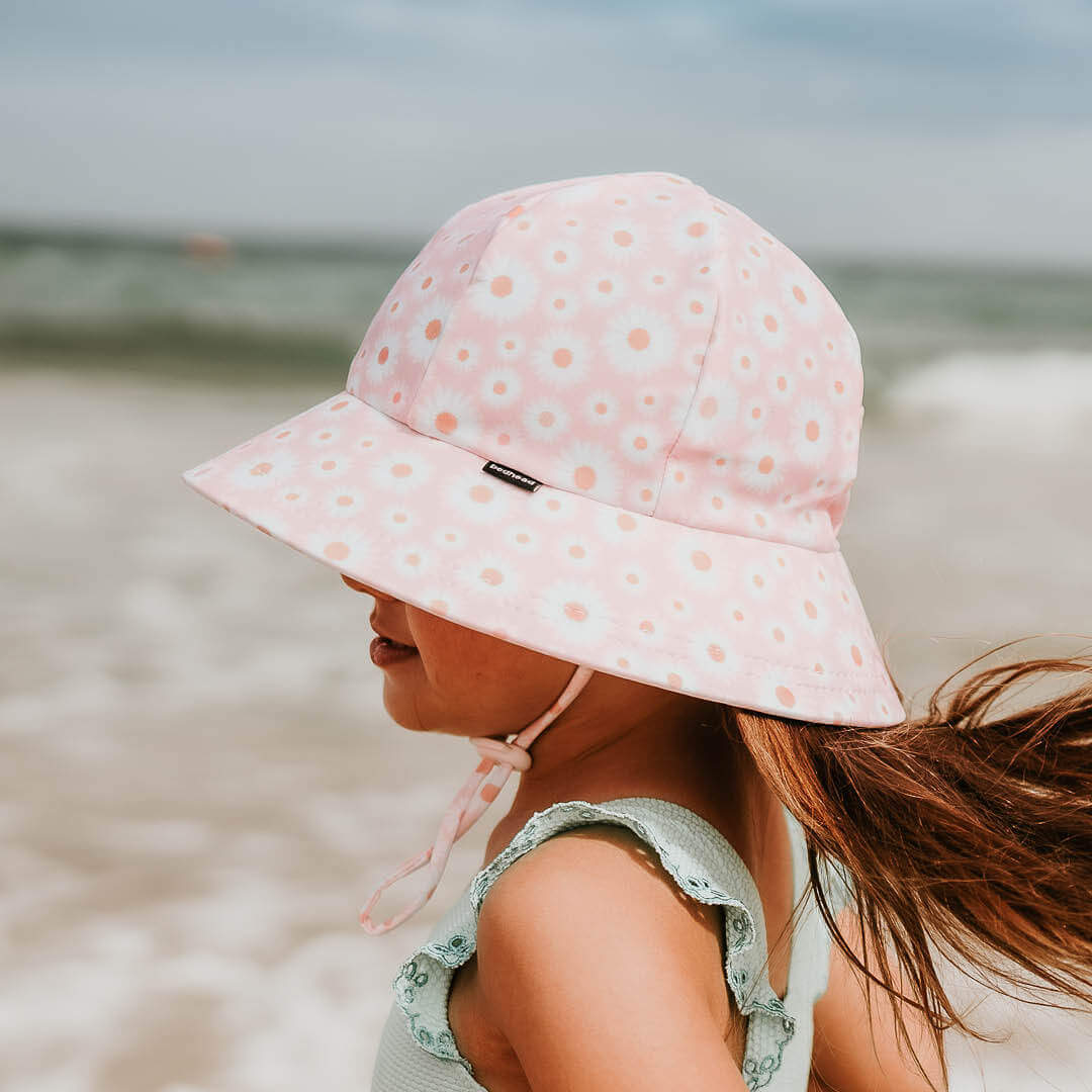 Girls Beach Bucket Hat (Daisy) - Kawaii Kids