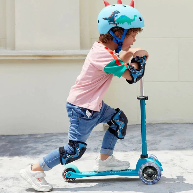 Mini Micro Deluxe LED Scooter (Purple)